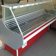 Оборудование холодильное витрины Garda прямое стекло. фото