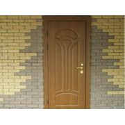 Двери входные домовые изготовлены из стали толщиной в 4 мм. Шумоизоляция покрытие МДФ. фото