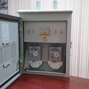 Щитки учета электроэнергии выносного типа ЩУЭ-02 для двух учетов /счетчиков фотография