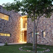 Каменные дома
