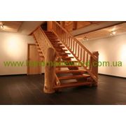 Лестницы деревянные рубленные лестницы ограждения ручной работы фото