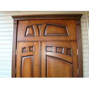 Двери деревянные ручная работа. фото