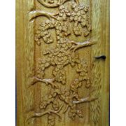 Двери деревянный с резьбой заказать Киев фото