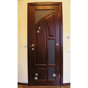 Двери деревянные в Ивано-Франковске фото