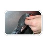 Оклейка бронепленкой зон под ручками авто фото