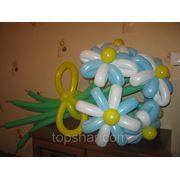 Цветы из шаров с восемью лепестками фото