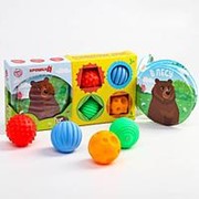 Развивающий набор В лесу: книжка-игрушка, тактильные мячики 4 шт фотография