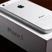 Белый iPhone 5 32GB фотография