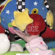 Игрушки подвесные на кроватку фото