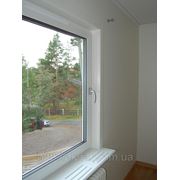 Вікно біле для кухні фотография