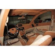 Перетяжка сидений автомобиля алькантара-кожа фотография