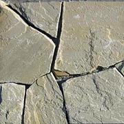 Камень плоский природный. Толщ.3,0 — 3,5 см., Серый