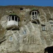 Инкерман- экскурсия в пещерный монастырь фото