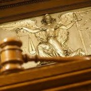 Защита в суде, услуги юриста и адвоката