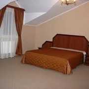 Кровати для гостиниц фото