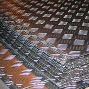 Лист алюминиевый рифленый 5х1200х3000 мм квинтет