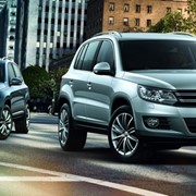 Автомобиль Volkswagen Tiguan фото