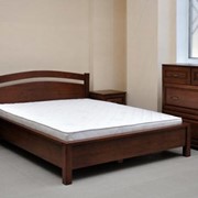 Кровать Милена двухспальная - массив дерева ольхи. Размеры 180х190см.Укомплектована прочными лагами под матрас.Основные части кровати скреплены болтами. Возможно изменения размеров и материала (сосна, ясень, дуб)