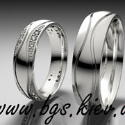 Обручальные кольца с бриллиантами фото