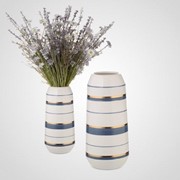 Керамическая Белая Ваза “Lines“ L фото