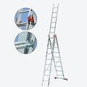 Трехсекционная алюминиевая лестница 3х9 ступеней TR 086398 фотография