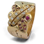 Мужское золотое кольцо головоломка с драгоценными камнями от WickerRing фотография