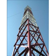 Покраска мачт и башен связи фотография