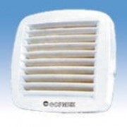 Вентиляторы для установки в ванных комнатах, стенах и в окнах (осевого типа) серия APC фотография
