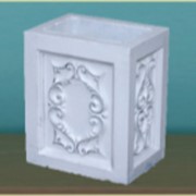 Урна для мусора из бетона с металлической вставкой фото