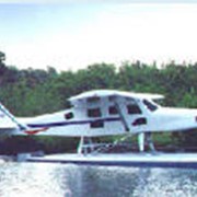 Авиалайнер Comp Air 8 на поплавках фото