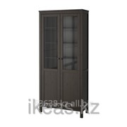 Шкаф с глухой стеклянной дверцей черно-коричневый ХЕМНЭС фотография