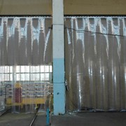 Теплосберегающие полосовые ПВХ завесы (шторы) фото