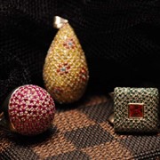 Кольца, кулоны, перстни ручной работы, золото Au 585° пробы со вставками из драгоценных и полудрагоценных кам