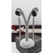 Женские серьги-подвески серебряного цвета фото