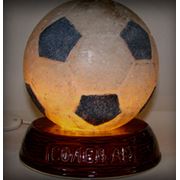 Светильник из соли Футбольный мяч как сувенир и предмет интерьера от производителя Соледар фото