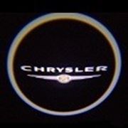 Проекция логотипа Chrysler фото