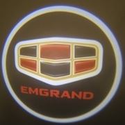 Проекция логотипа Geely Emgrand фотография