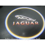 Проекция логотипа Jaguar