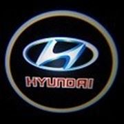 Проекция логотипа Hyundai фото