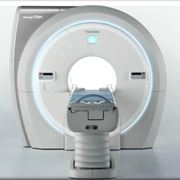 Магнитно-резонансные томографы VANTAGE TITAN Helios фото