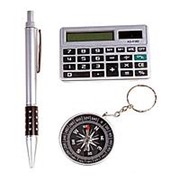 Набор подарочный 3в1: ручка, брелок-компас, калькулятор фото