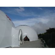 Быстровозводимые палатки павильоны укрытия и другие самонесущие ограждающие конструкции временного типа фото