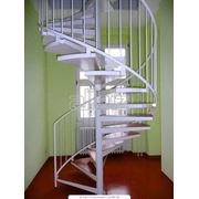 Винтовые лестницы металлические фото