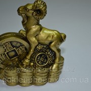 Сувенир Козлик с монетой №11 фото