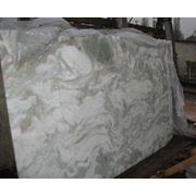 Оникс Камень оникс - это минерал порода силикатного состава слоистая разновидность агата.