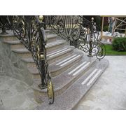 Гранитные ступени и лестницы фото