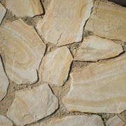 Камень пластушка песчаник Бело-жёлтый с разводами фото