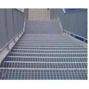 Решетчатые ступеньки в т.ч. для винтовых лестниц фото