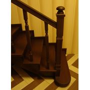 Лестницы для дома деревянные(бук тонированный).