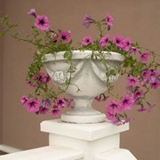 Цветочники и вазоны для сада (арт 021) фото